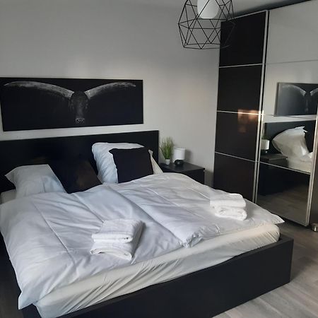 D&B Staycation Ferienpark Niedenstein Exterior foto